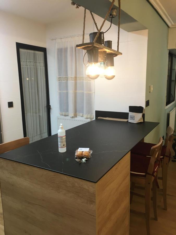 Apartamento Pamplona Comfort Bagian luar foto