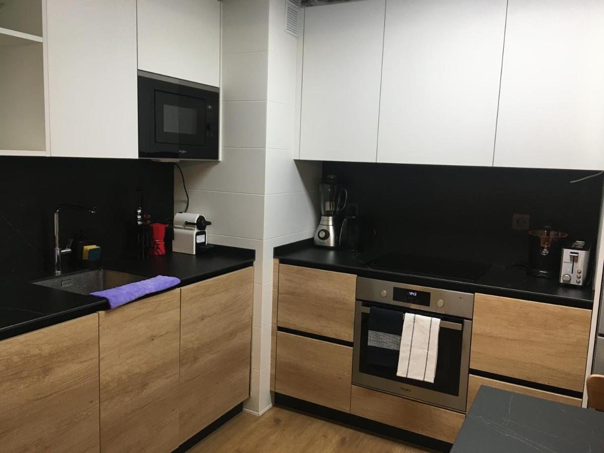Apartamento Pamplona Comfort Bagian luar foto
