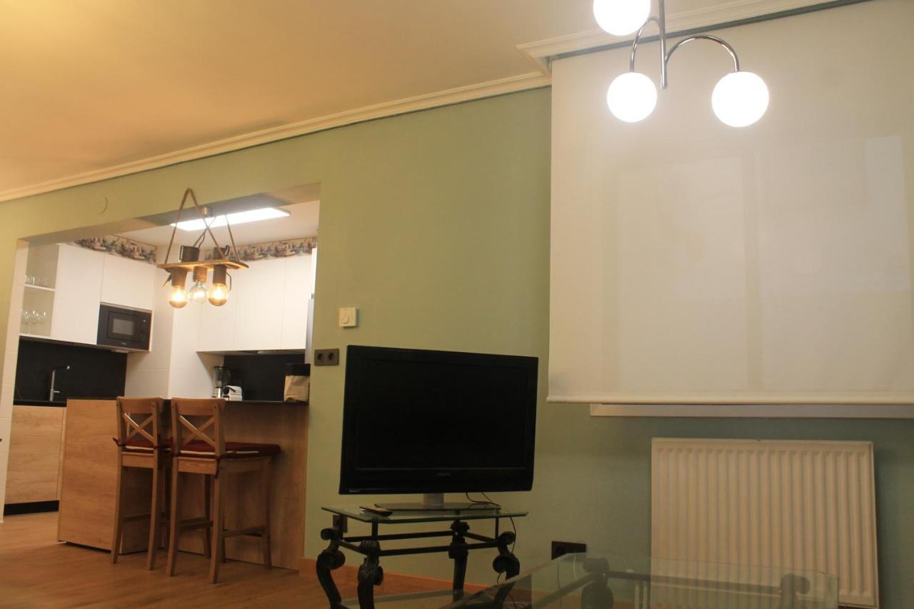 Apartamento Pamplona Comfort Bagian luar foto